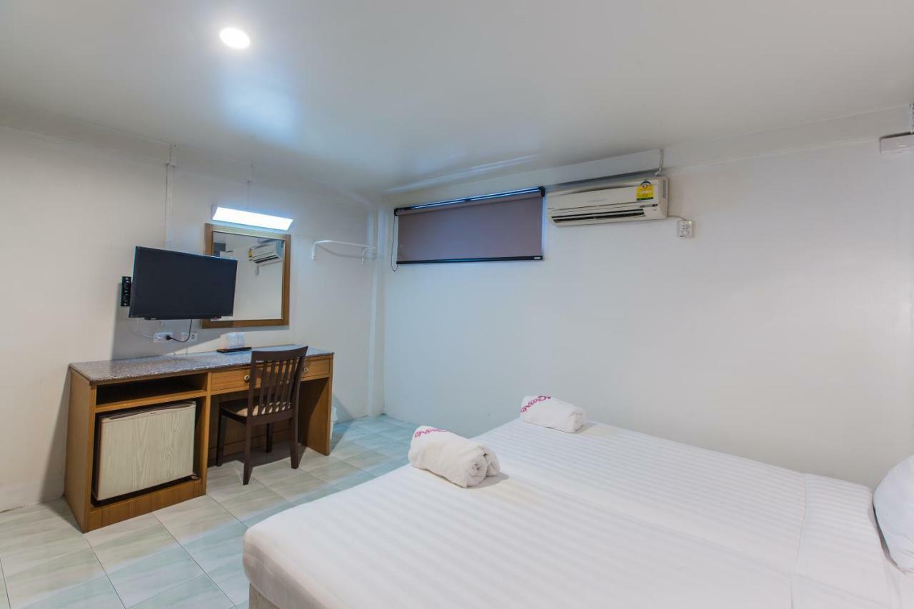 Chongko Guesthouse Phuket Eksteriør bilde