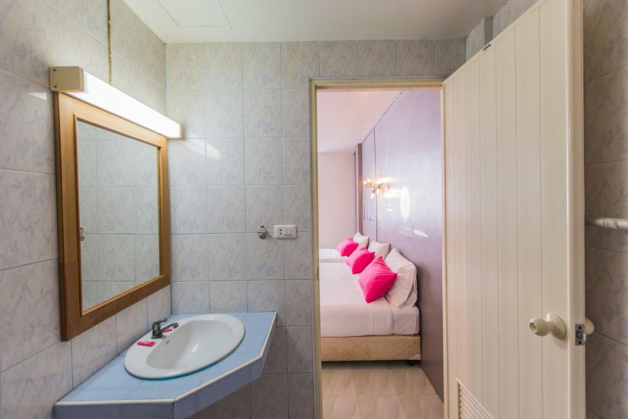 Chongko Guesthouse Phuket Eksteriør bilde